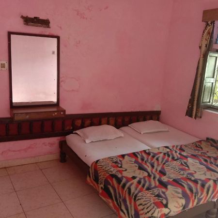 Hotel Yogi Lodge Khajurāho Eksteriør bilde