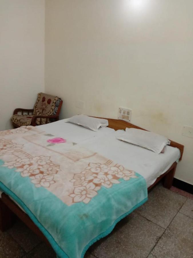 Hotel Yogi Lodge Khajurāho Eksteriør bilde