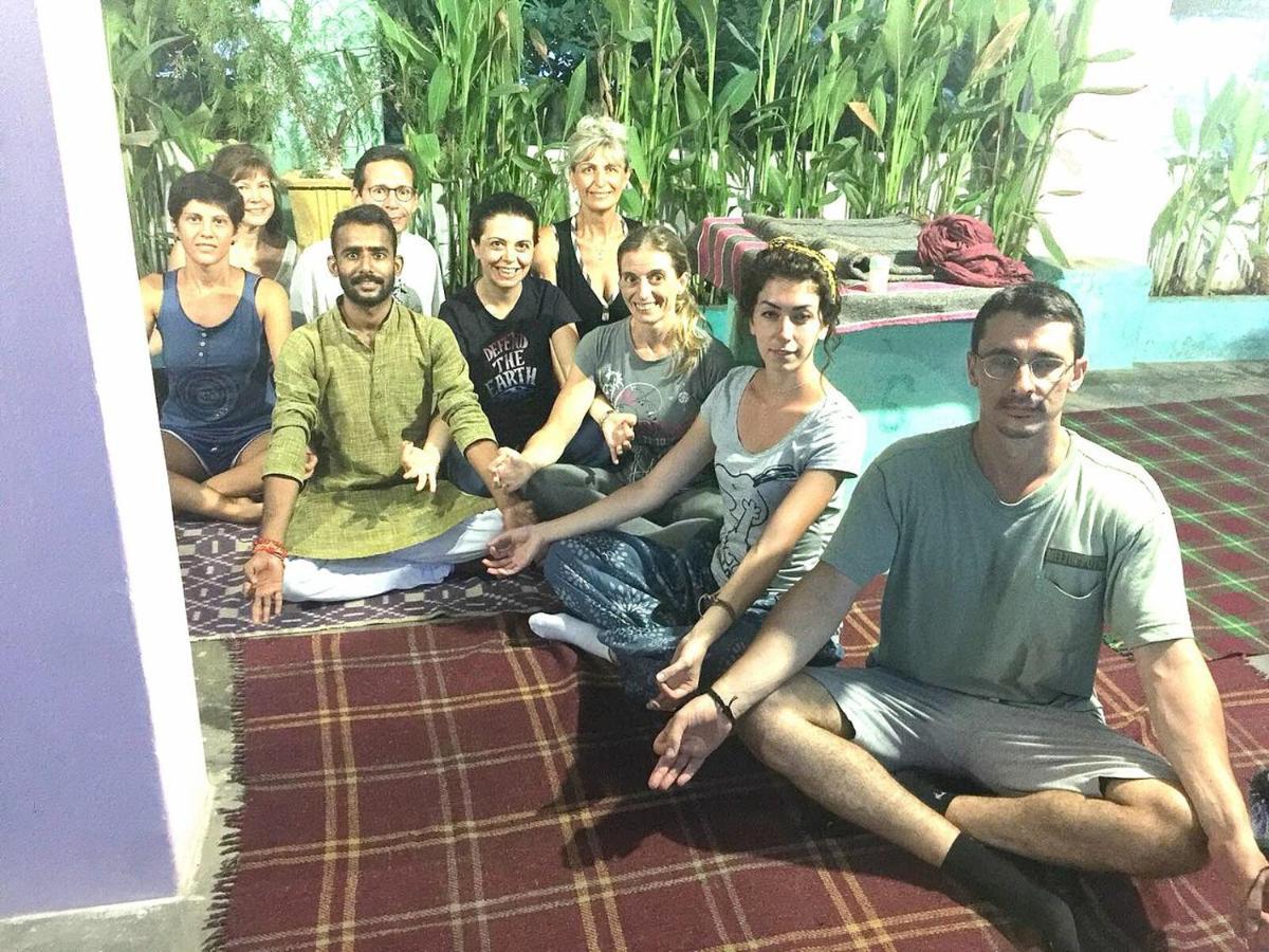 Hotel Yogi Lodge Khajurāho Eksteriør bilde